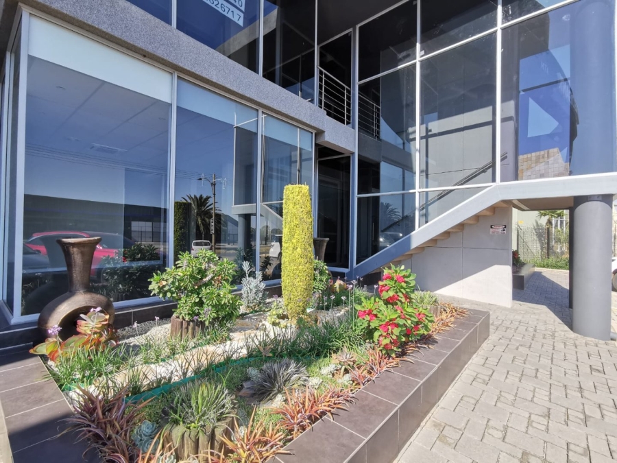 To Let commercial Property for Rent in Flamwood North West